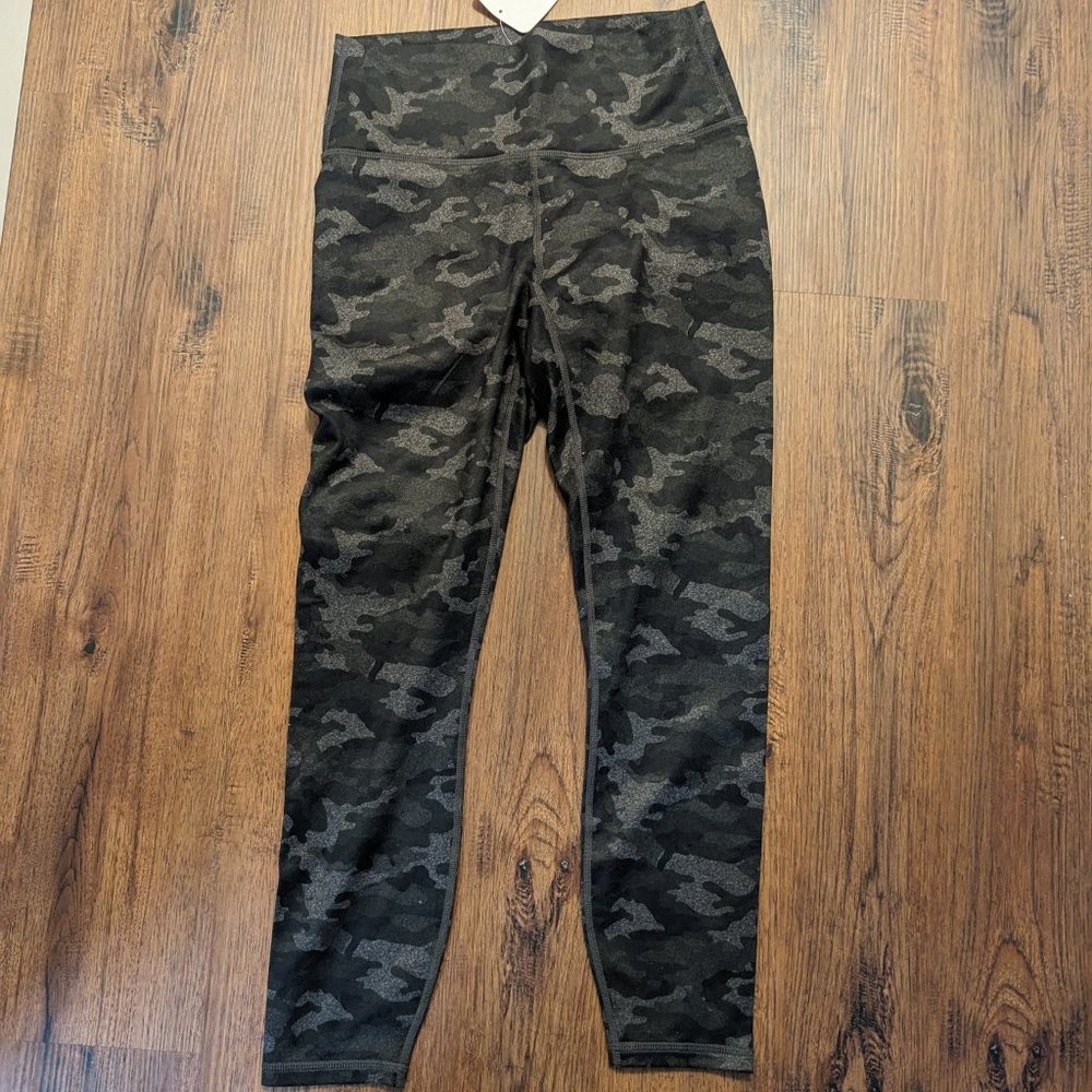 Fabletics High-waisted printed powerhold 7/8 leggings - new w/ tags